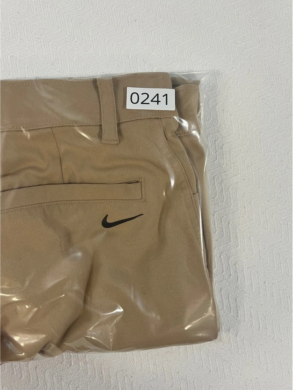 Nike Men's Khaki Polyester Golf Shorts Size 28